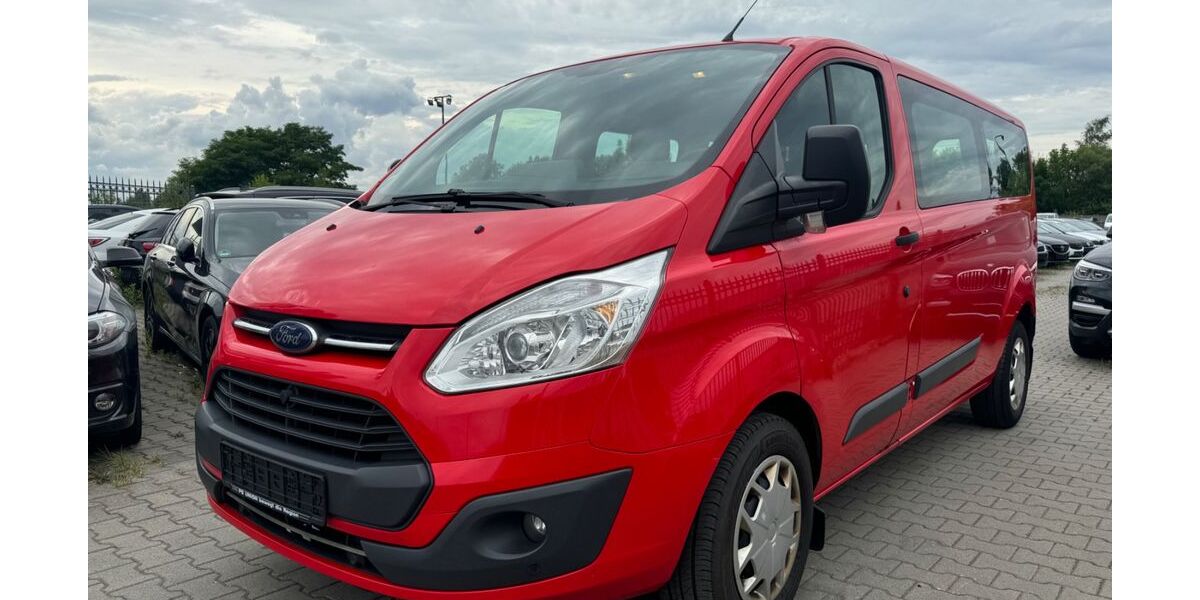 Ford Transit Custom 263.000 km 10.699 &euro; Oberkrämer 16727