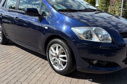 Toyota Auris 144.000 km 4.300 € Erfurt 99085