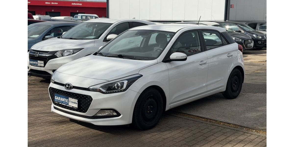 Hyundai i20 97.000 km 9.500 &euro; Ludwigshafen 67059