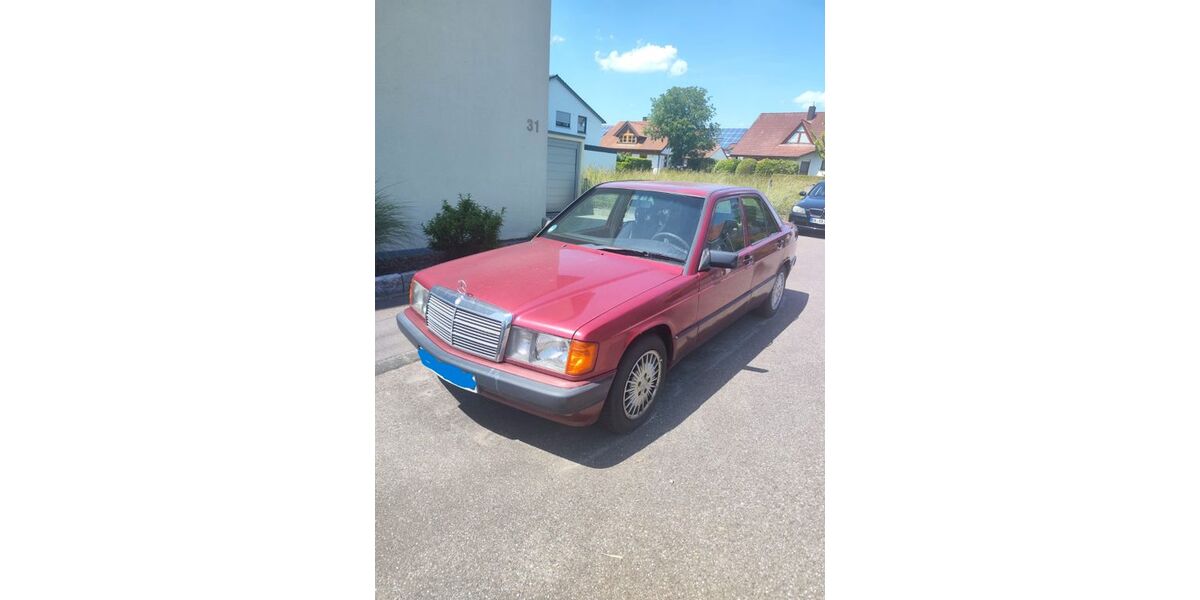 Mercedes-Benz 190 453.000 km 1.992 &euro; Dettenhausen 72135