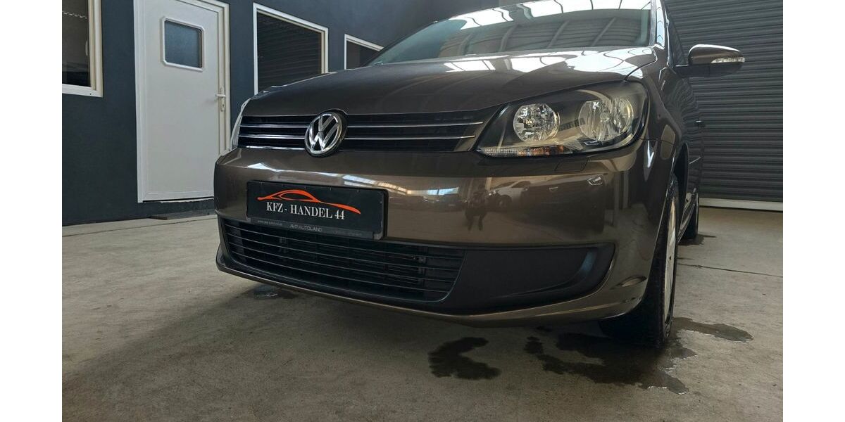 VW Touran 70.000 km 13.500 &euro; Plattling 94447
