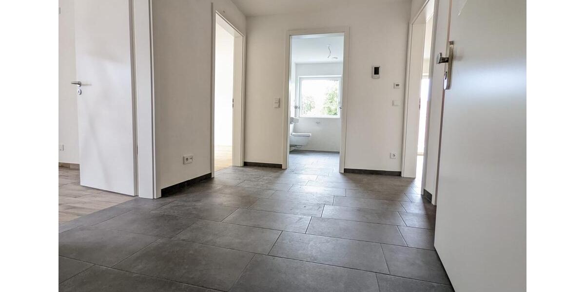 Etagenwohnung Bad Reichenhall - 3 Zimmer, 91 m&sup2;, 1.370&euro; | Angebot:26398618