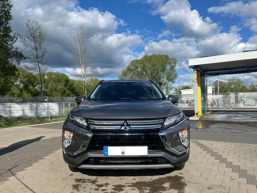 Mitsubishi Eclipse Cross 89.000 km 18.900 € Hildburghausen 98646