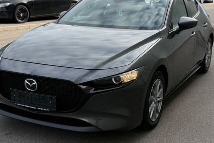Mazda 3 106.000 km 14.500 &euro; Essingen­­­ 73457