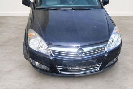 Opel Astra 207.000 km 2.000 &euro; Namborn OT Hirstein 66640