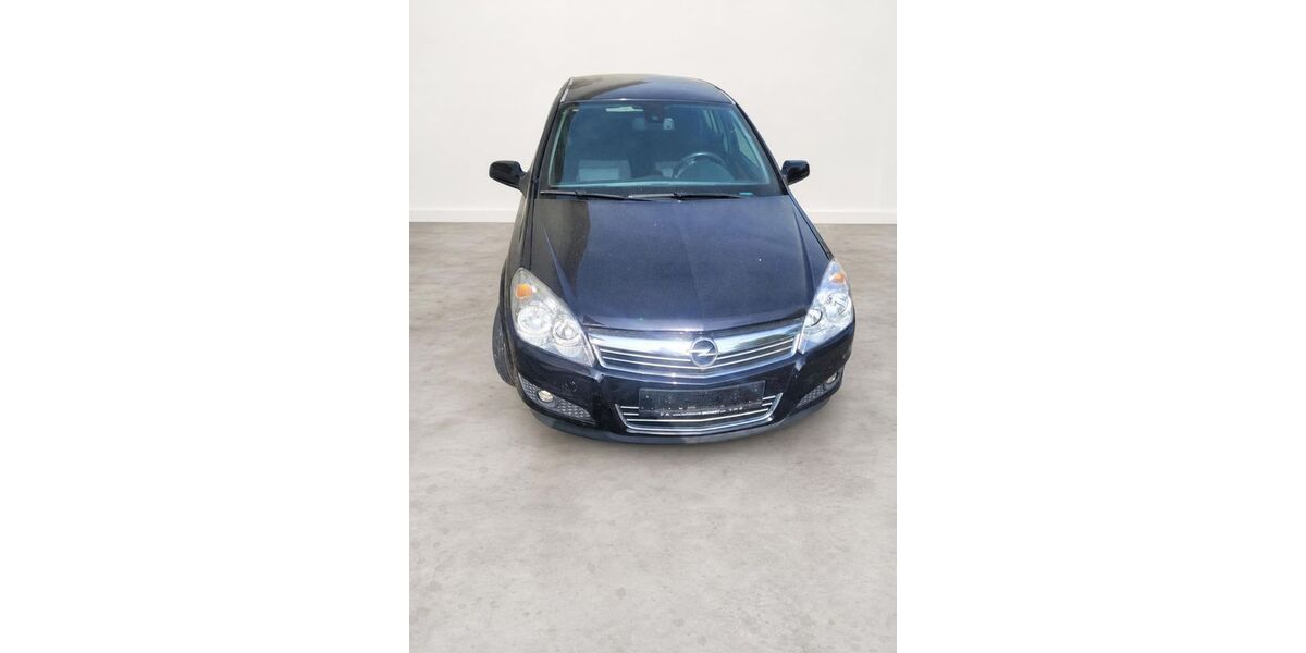 Opel Astra 207.000 km 2.000 &euro; Namborn OT Hirstein 66640