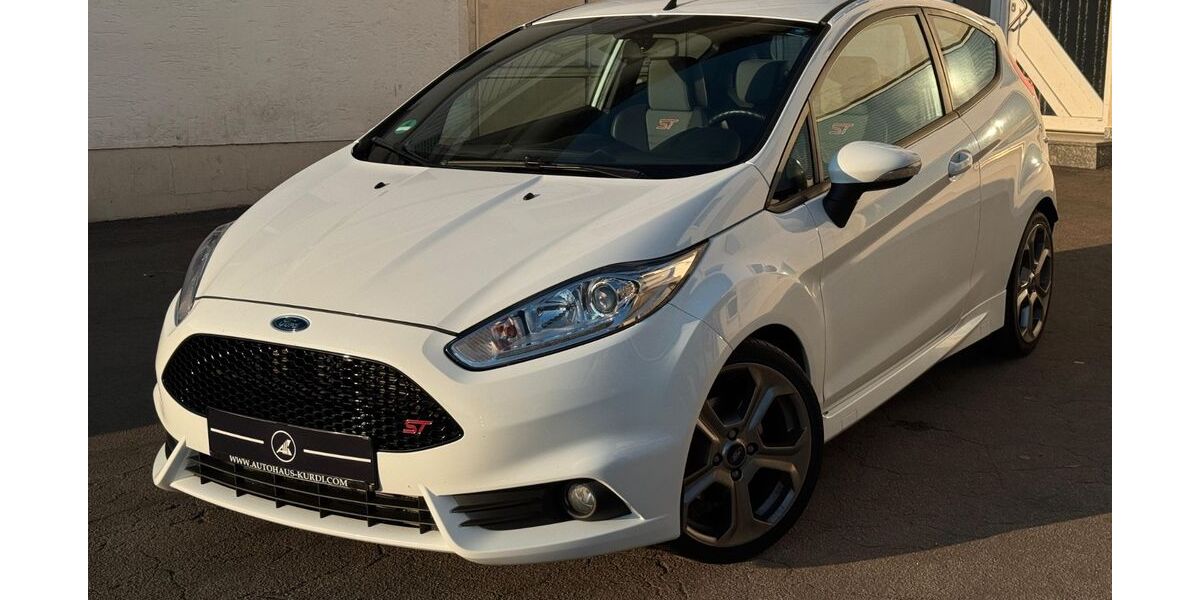 Ford Fiesta 100.000 km 9.990 &euro; Willmering 93497