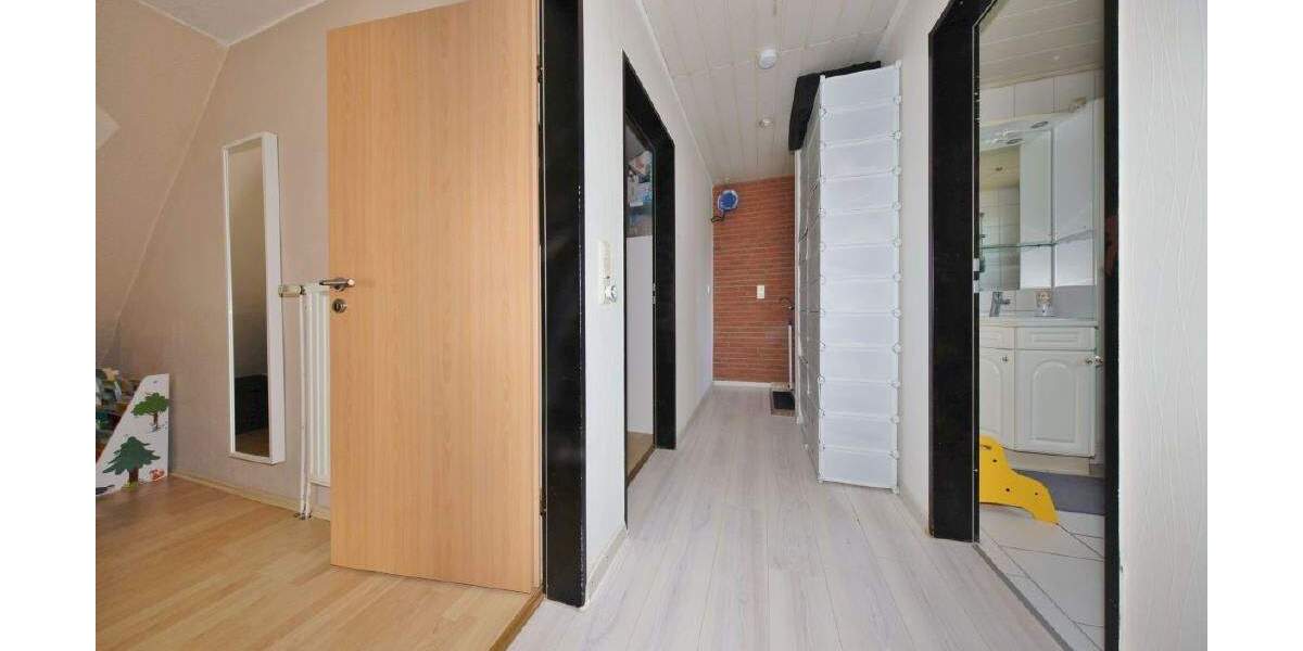 Doppelhaushälfte Sande - 4 Zimmer, 90 m&sup2;, 185.000&euro; | Angebot:25686753