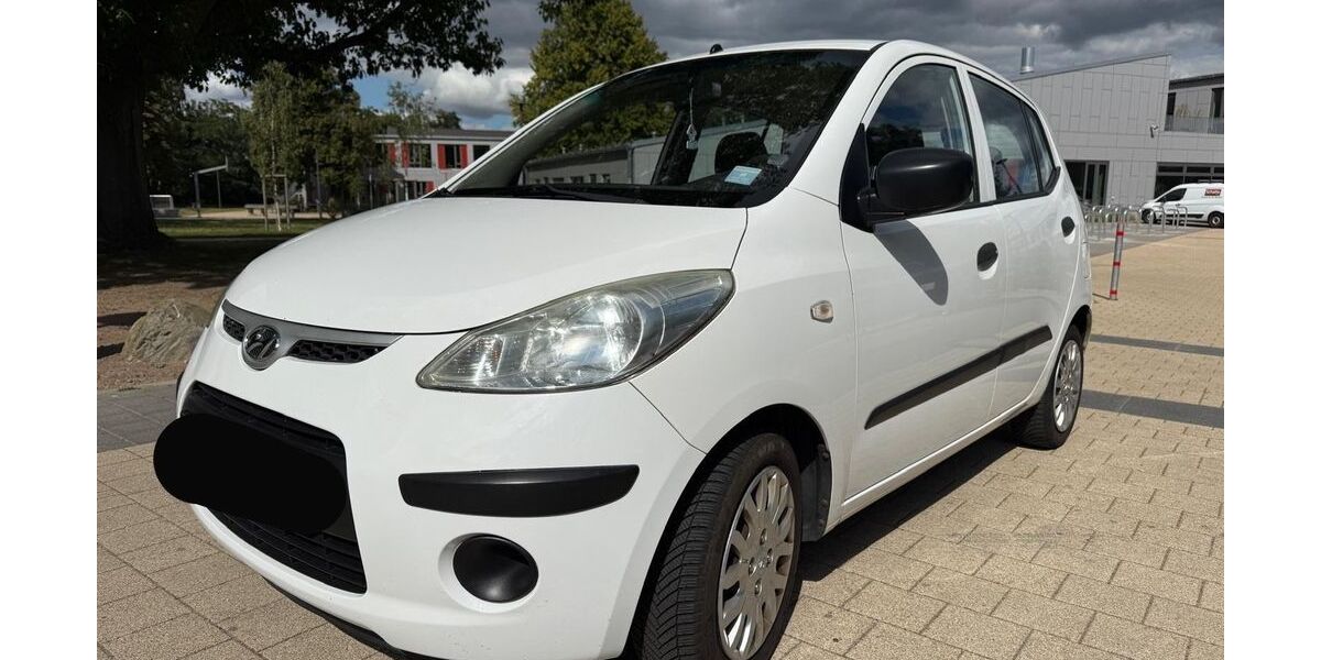 Hyundai i10 150.000 km 2.299 &euro; Lübeck 23558