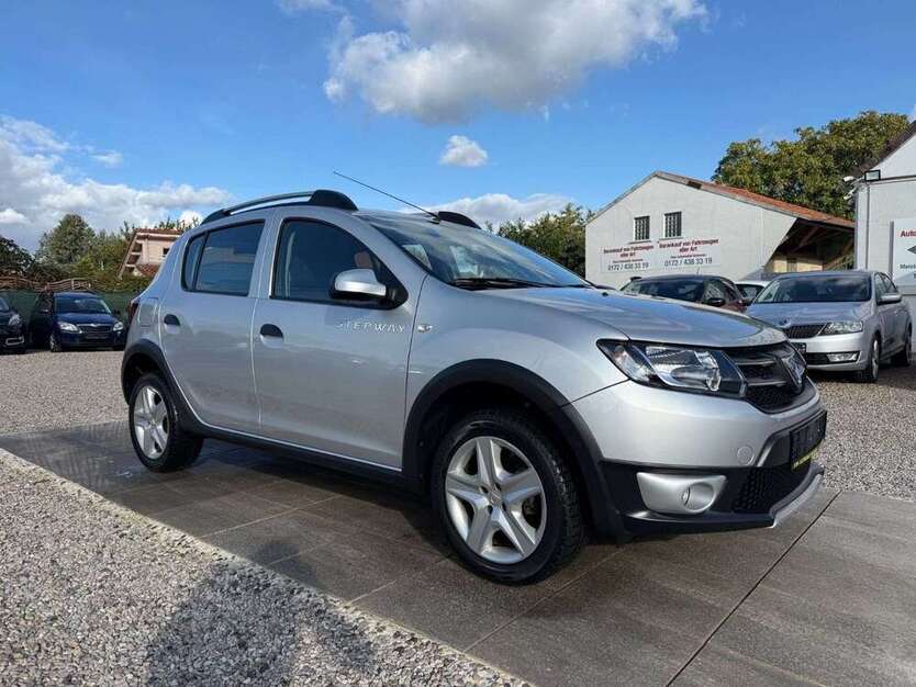 Dacia Sandero 24.000 km 8.999 € Hannover 30163