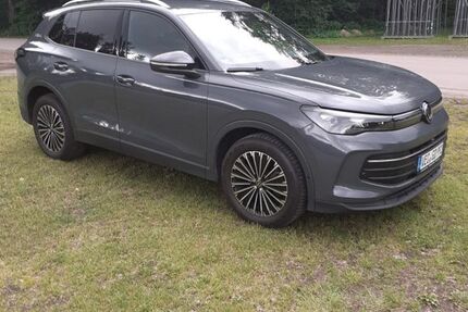 VW Tiguan 23.000 km 30.950 &euro; Dinklage 49413