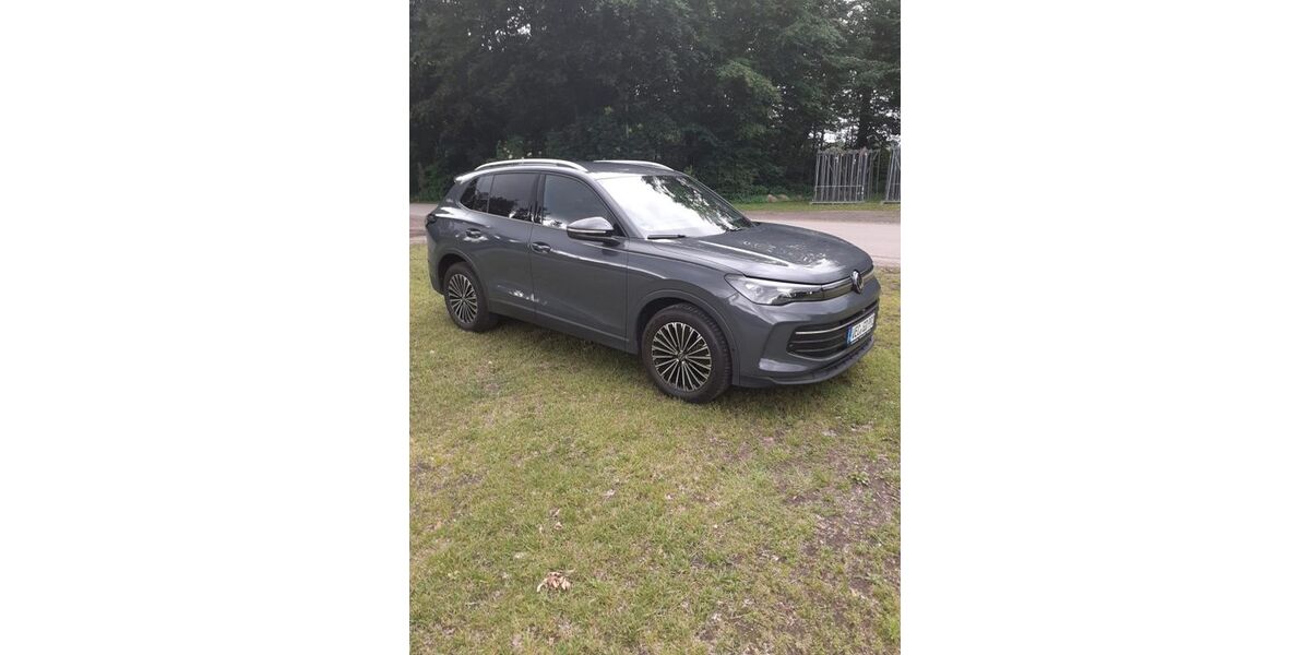 VW Tiguan 23.000 km 30.950 &euro; Dinklage 49413