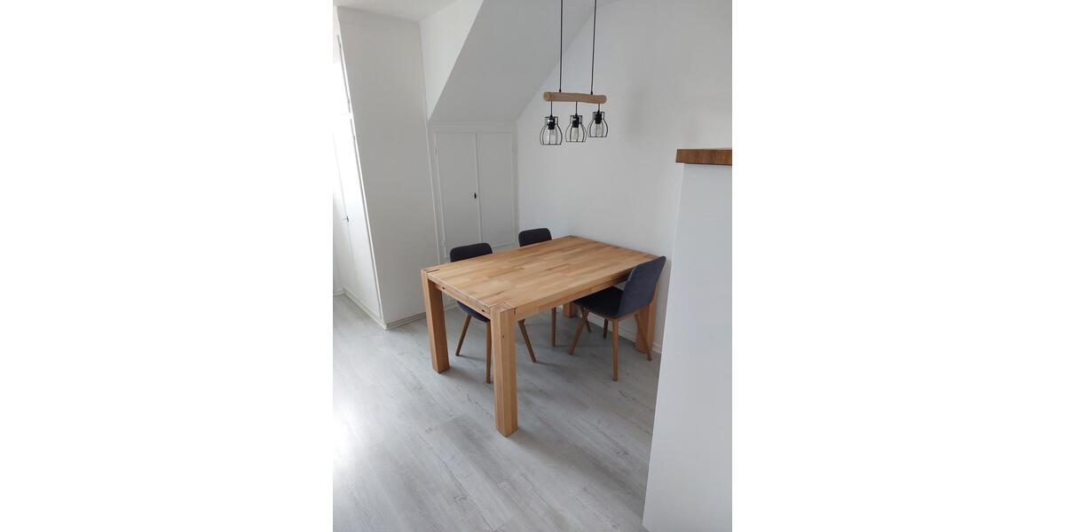 Dachgeschoßwohnung Solingen Ohligs - 3 Zimmer, 60 m&sup2;, 1.000&euro; | Angebot:24781936