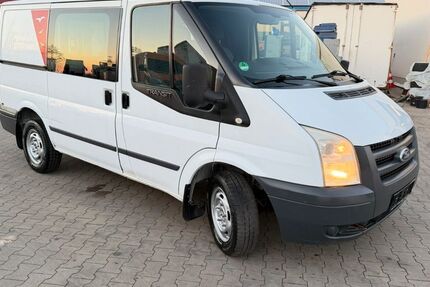 Ford Transit 180.000 km 3.990 € Großschirma 09603