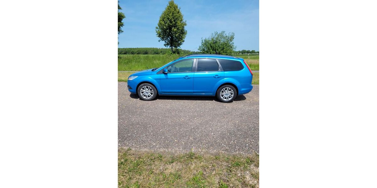Ford Focus 59.000 km 4.800 &euro; Bergheim 50129