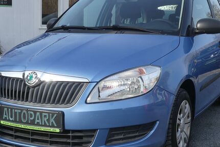 Skoda Fabia 82.100 km 6.490 &euro; Dresden 01237