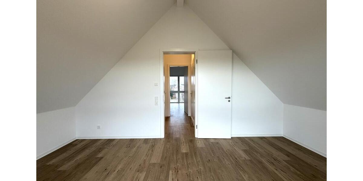 Maisonettenwohnung Stuttgart Birkach - 5 Zimmer, 120 m&sup2;, 2.400&euro; | Angebot:25179074