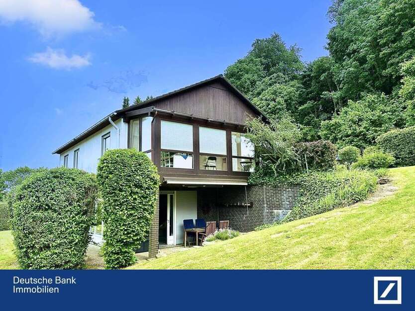 Haus zum Kaufen in Alfeld 189.000 € 130.39 m²