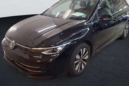 VW Golf 21.200 km 28.740 € Roth 91154