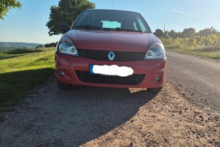 Renault Clio 125.000 km 2.400 &euro; Bingen 55411
