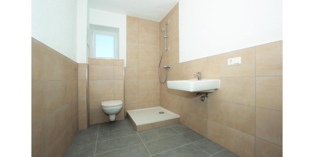 Erdgeschoßwohnung Schwäbisch Gmünd - 4 Zimmer, 94 m&sup2;, 1.150&euro; | Angebot:26393572