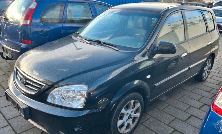 Kia Carens 144.000 km 999 € Löwenberger Land OT Teschendorf 16775