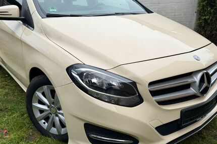 Mercedes-Benz B 180 376.400 km 4.800 € Witzhave 22926