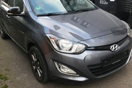 Hyundai i20 84.000 km 6.990 € Mülheim an der Ruhr 45481