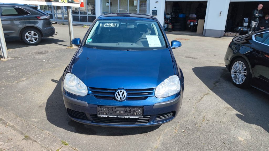 VW Golf 202.000 km 2.690 &euro; Volkmarsen 34471