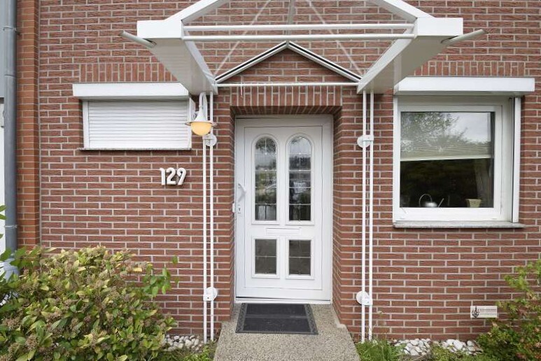 Solides Reihenmittelhaus Ideal für Familie mit 4 Personen auch für Home Office +EBK +Garage +Garten - Reihenhaus Bremen Neustadt | Angebot:26560638