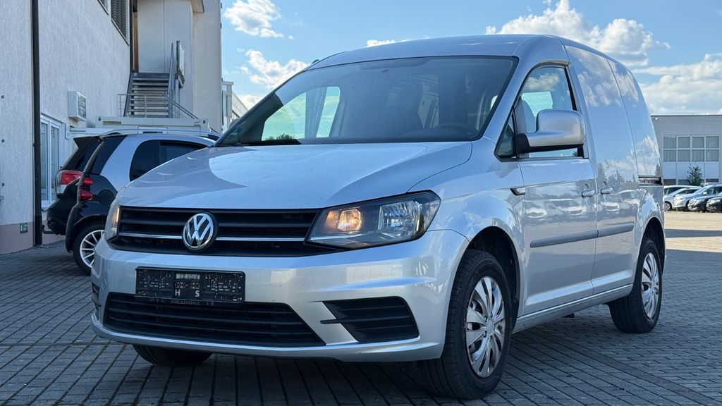 VW Caddy 112.152 km 9.490 &euro; Meckenbeuren 88074