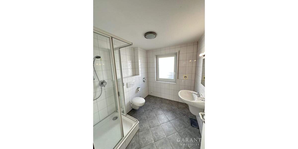 Einfamilienhaus Heilbronn Kernstadt - 6 Zimmer, 245 m&sup2;, 3.200&euro; | Angebot:25357310