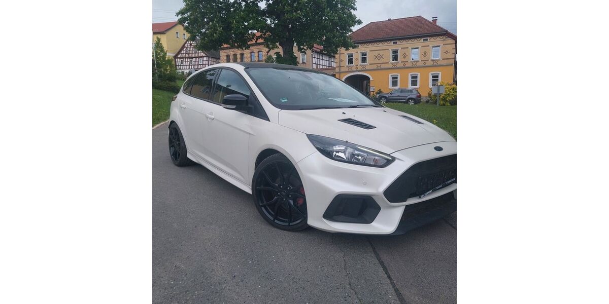 Ford Focus 77.300 km 13.999 &euro; Schmieritz 07819