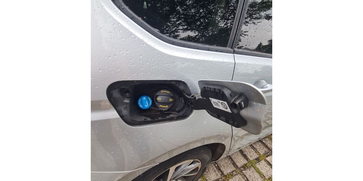 VW Touran 159.600 km 13.500 &euro; Bernried 82347