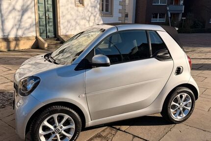 Smart ForTwo 42.500 km 13.450 &euro; Hamburg 20459