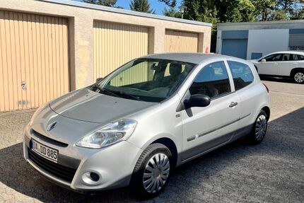 Renault Clio 80.200 km 3.800 &euro; Darmstadt 64291