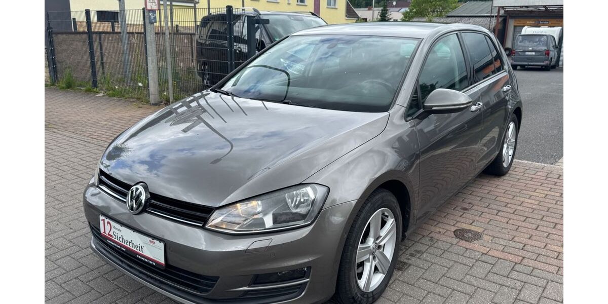 VW Golf 153.000 km 9.390 &euro; Uder 37318