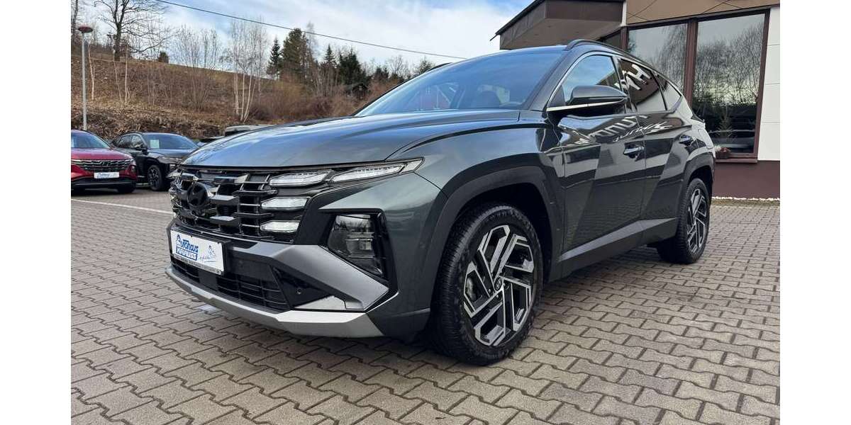 Hyundai TUCSON 16.500 km 29.995 &euro; Thalheim 09380