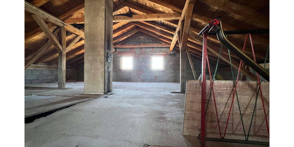 Einfamilienhaus Kirchberg im Wald Zell - 8 Zimmer, 180 m&sup2;, 230.000&euro; | Angebot:25969914