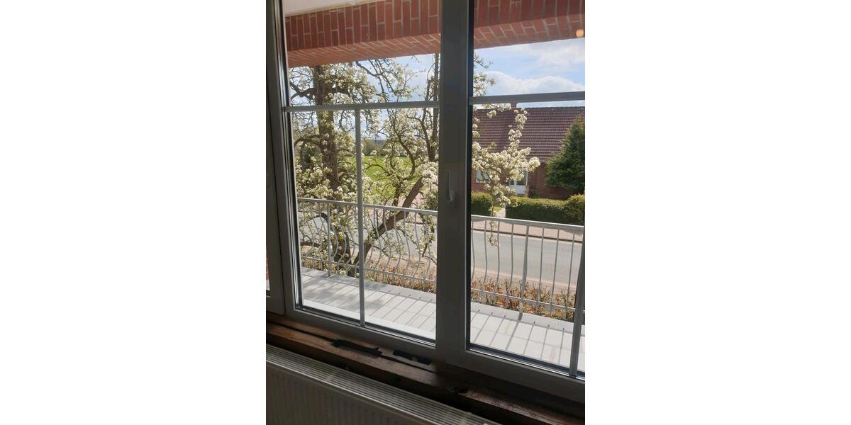 Etagenwohnung Petershagen - 4 Zimmer, 135 m&sup2;, 1.100&euro; | Angebot:26337646