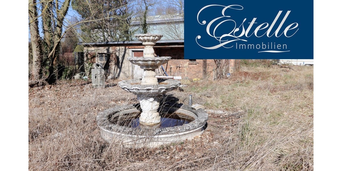 Großer Garten - voll umzäunt - Strom liegt an zimmer