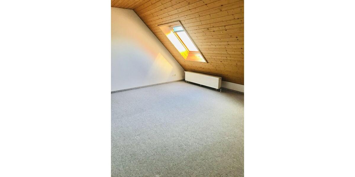 Reihenhaus Ramstein-Miesenbach Miesenbach - 5 Zimmer, 145 m&sup2;, 1.580&euro; | Angebot:26375458