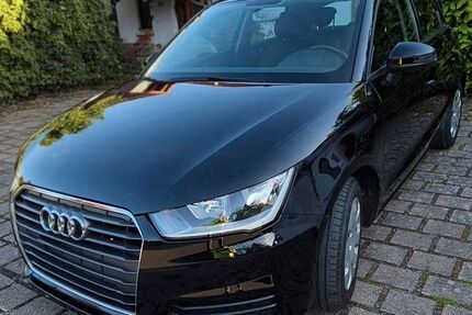 Audi A1 45.250 km 13.100 &euro; Sachsen 91623