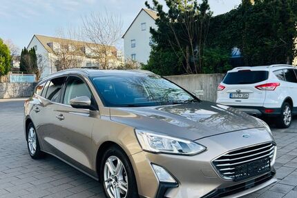 Ford Focus 103.000 km 12.900 &euro; Bielefeld 33647