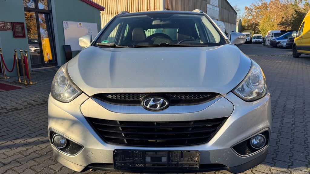 Hyundai ix35 200.000 km 5.480 € Berlin 13581