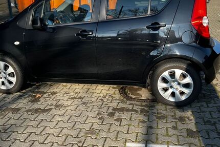 Opel Agila 105.000 km 4.800 € Heidelberg 69120