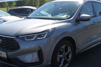 Ford Kuga 21.300 km 32.990 &euro; Mittenaar 35756
