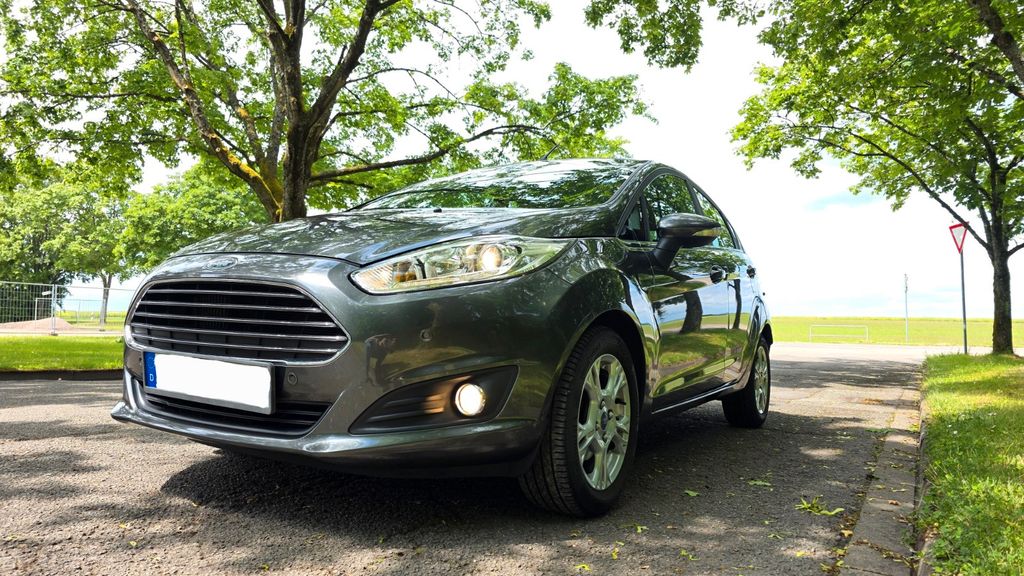 Ford Fiesta 89.000 km 4.950 &euro; Zweibrücken 66482