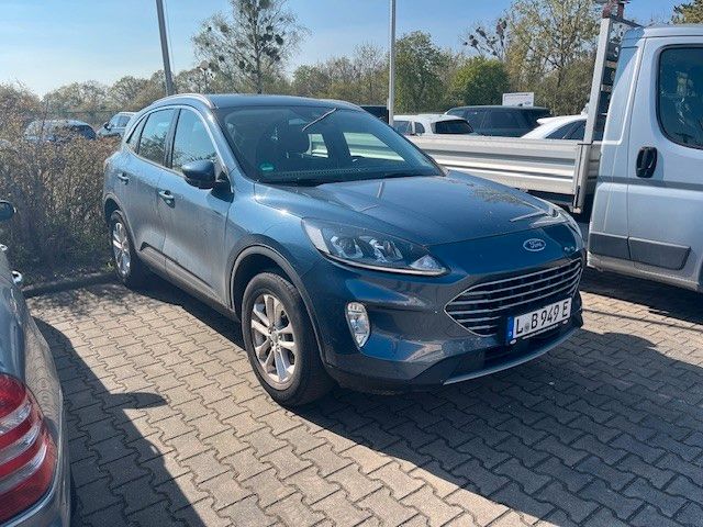 Ford Kuga 49.900 km 19.740 &euro; Eilenburg 04838