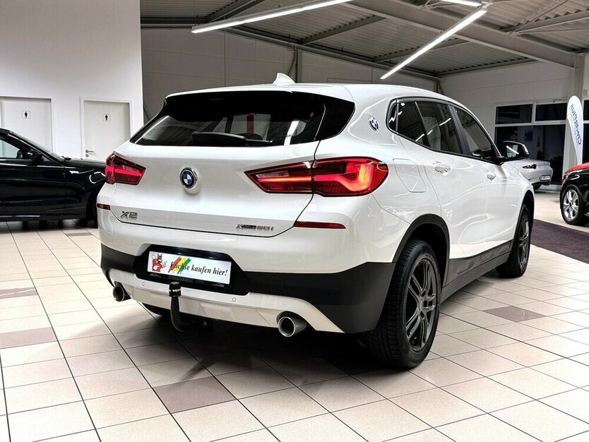 X2 xDrive 20i /LED/Navi/Ahk/VZE/Park-Ass